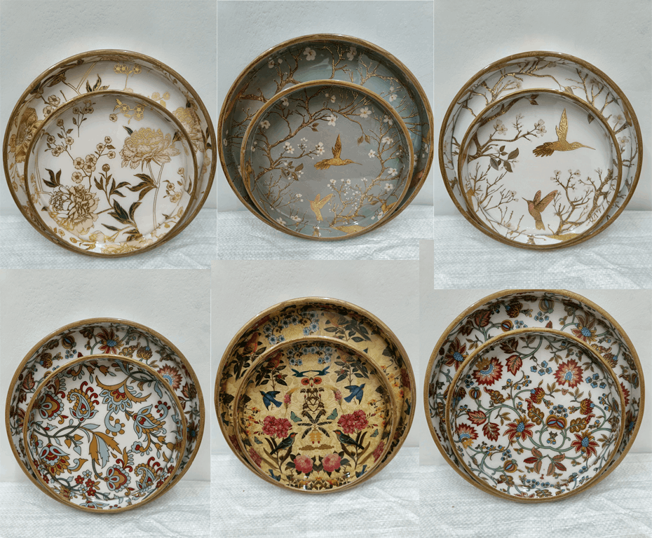 Round Trays Set of 2